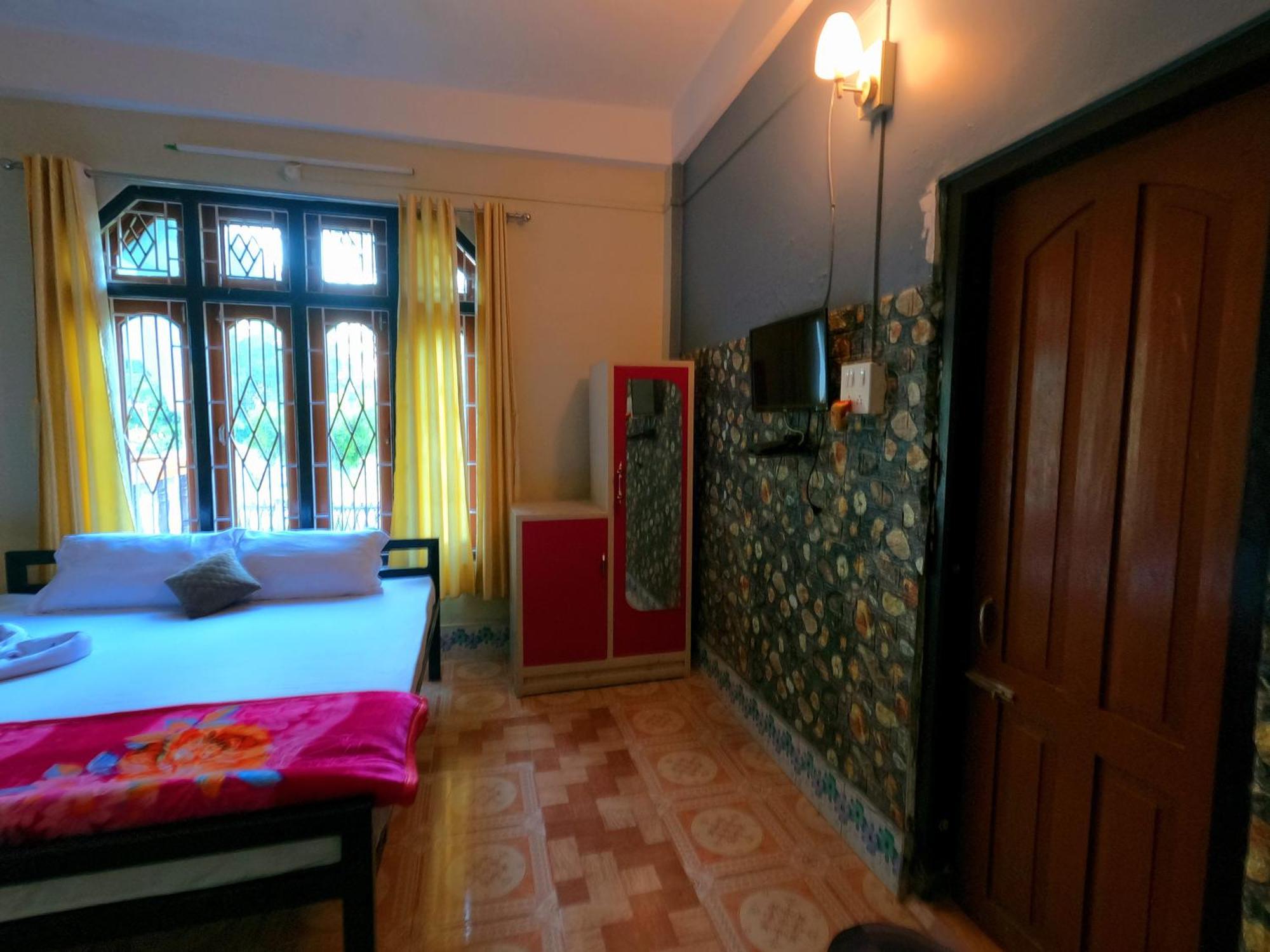 Kāziranga Kareng Party Camp N Homestay מראה חיצוני תמונה